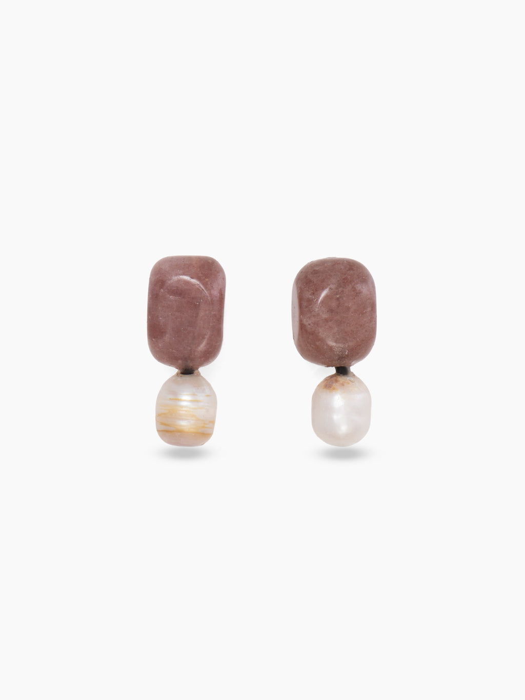 Gül kuvars (rose quartz) ve doğal inci taşlı şık tasarım küpe ön görünüm