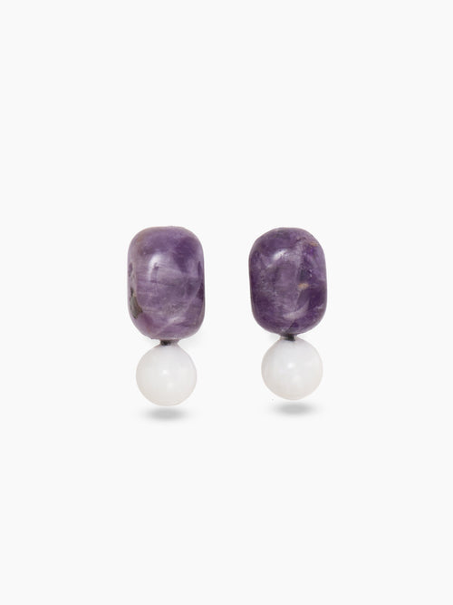 Mor ametist ve doğal sedef (mother of pearl) taşlı tasarım küpe ön görünüm
